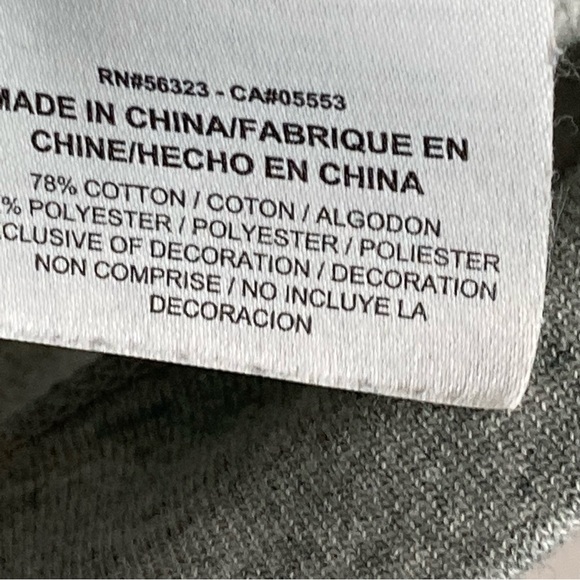 NIKE Grey Cropped Crew Neck Long Sleeve Sweatshirt Size M - Picture 6 of 6